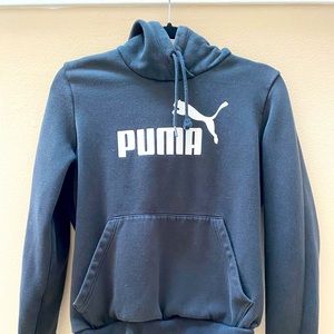 X large Boys black puma sweatshirt
